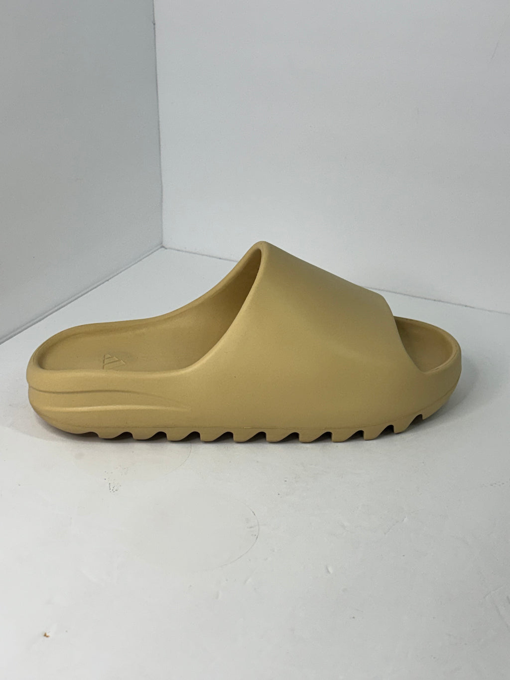 Adidas Yeezy Slide Desert Sand