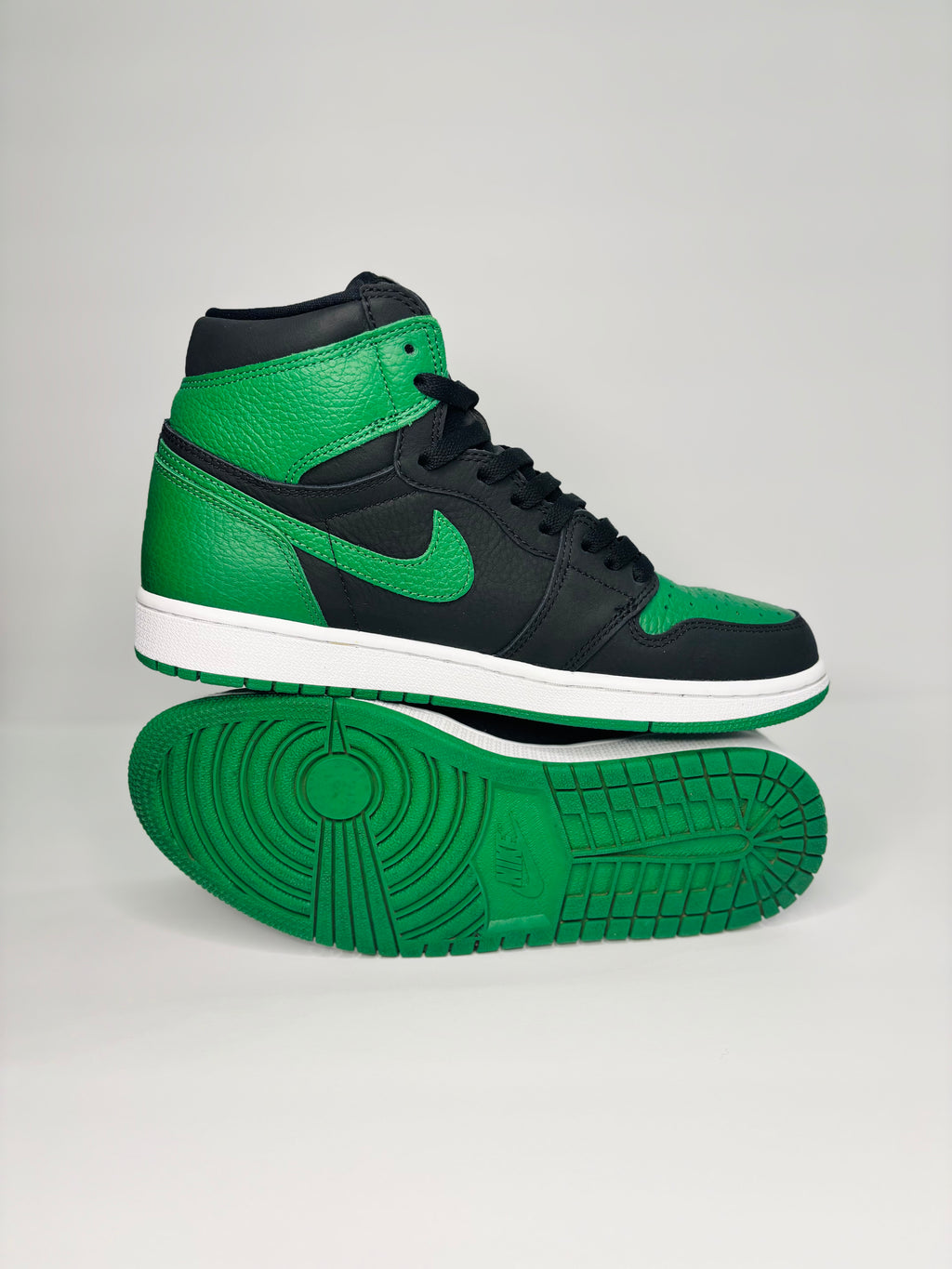 Jordan 1 Pine Green