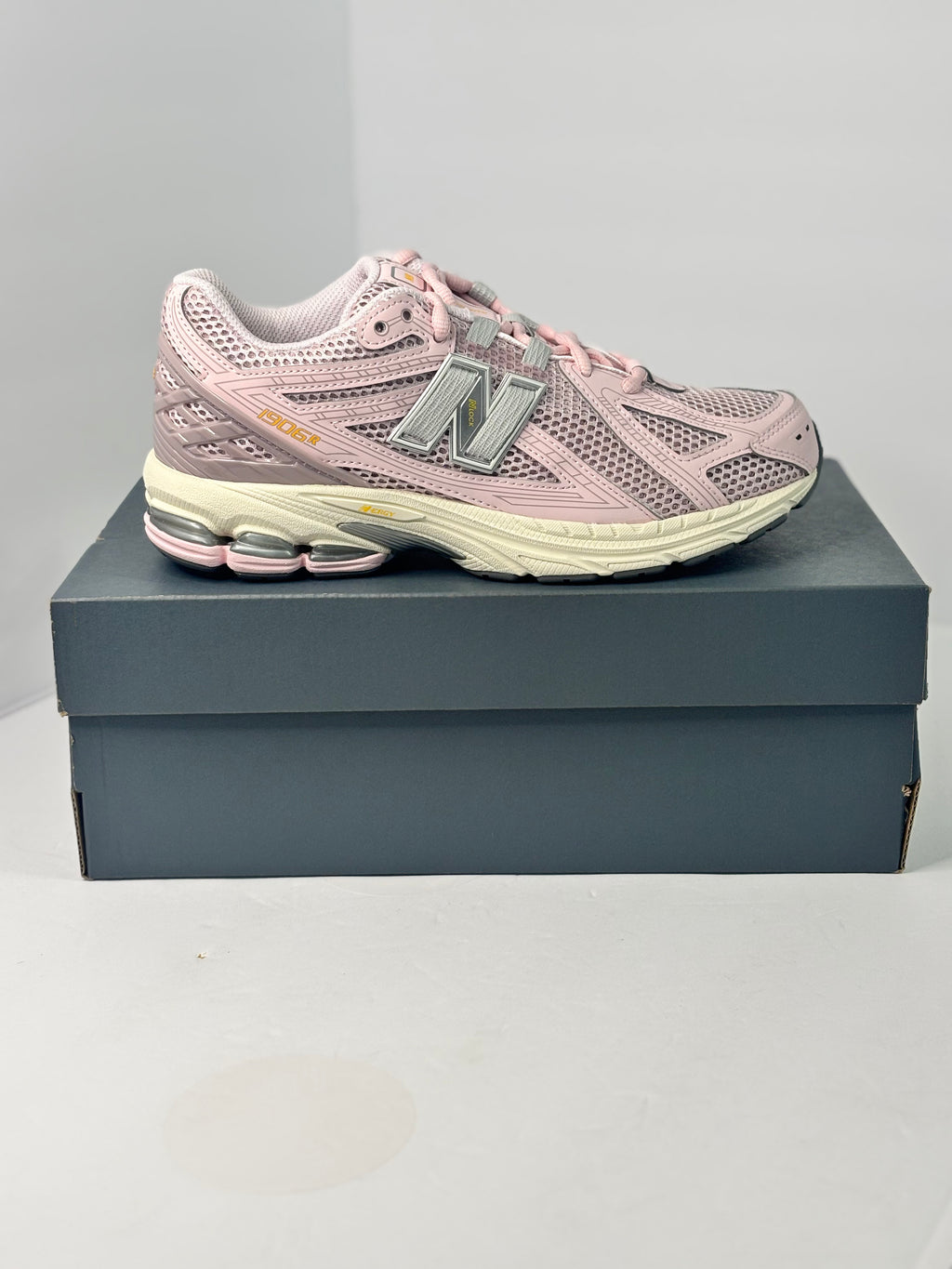New Balance 1906R Rose Sugar Ice Wine (GS)