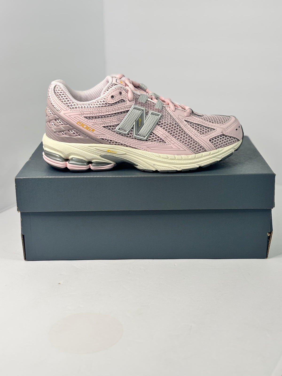 New Balance 1906R Rose Sugar Ice Wine (GS)