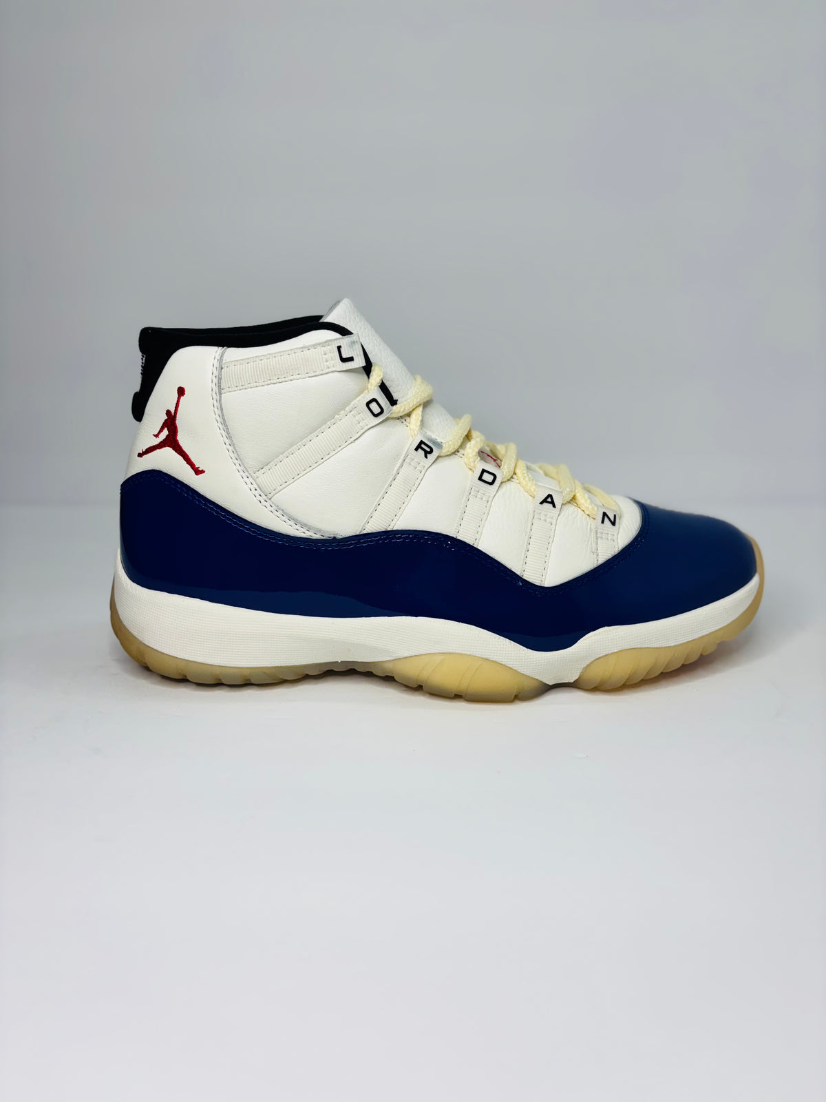 Jordan 11 Rare Air