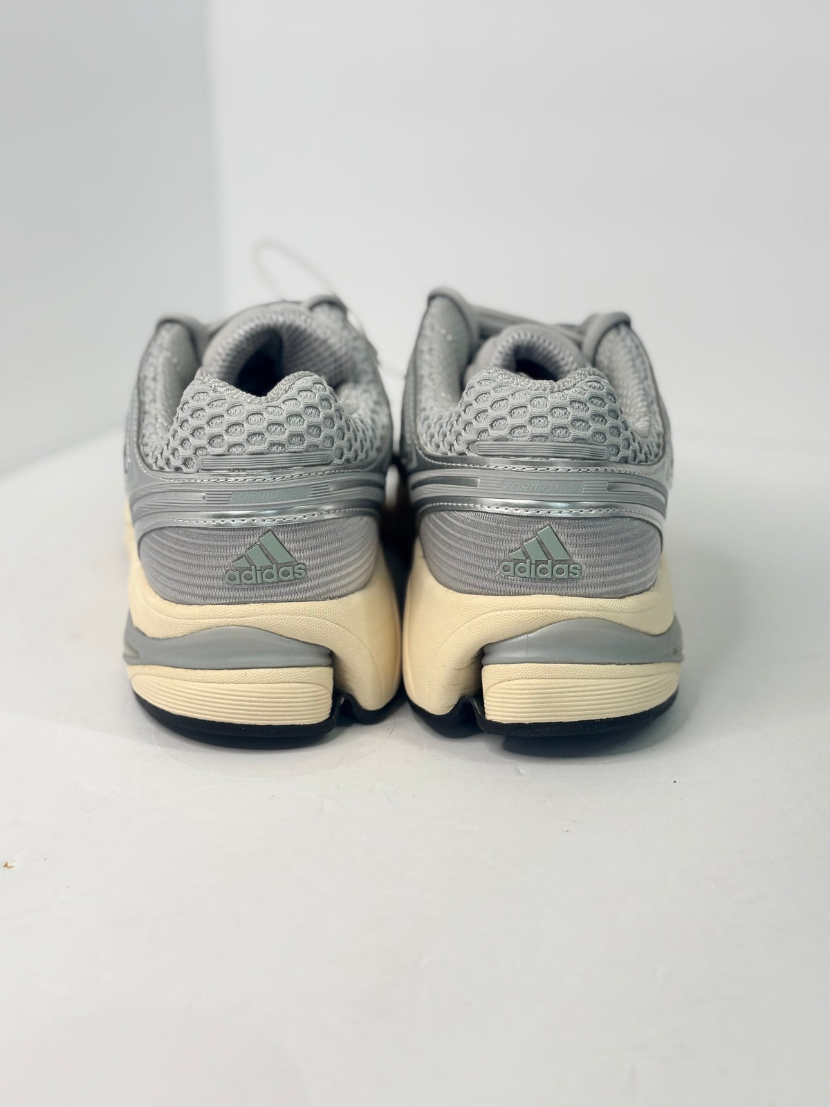 Adidas Adistar 5 Grey Cream White Sage (W)