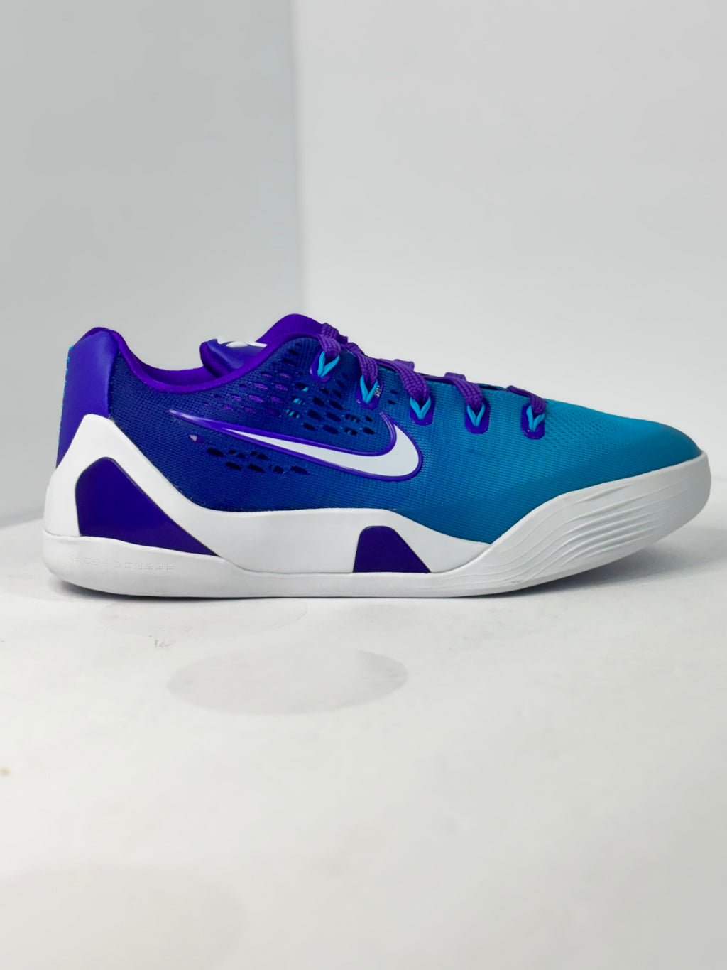 Nike Kobe 9 Low EM Hornets (GS)