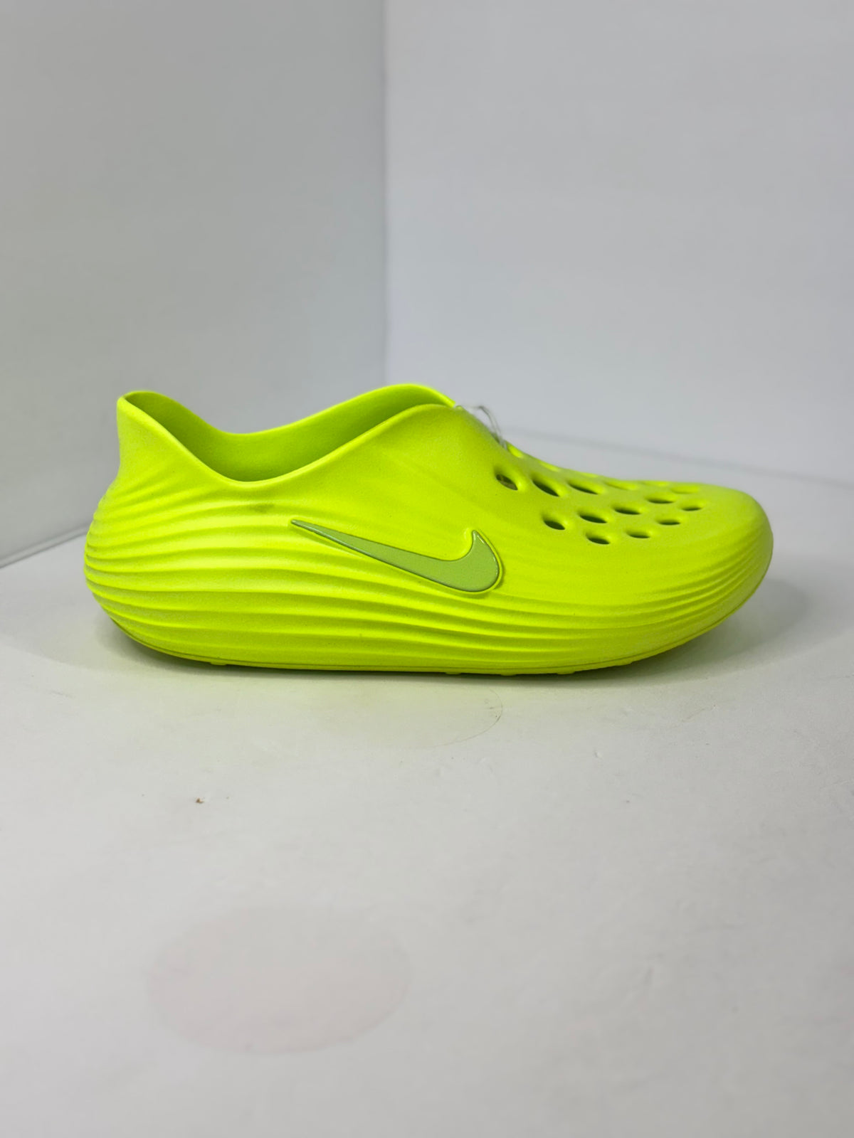 Nike ReactX Rejuven8 Volt Ice