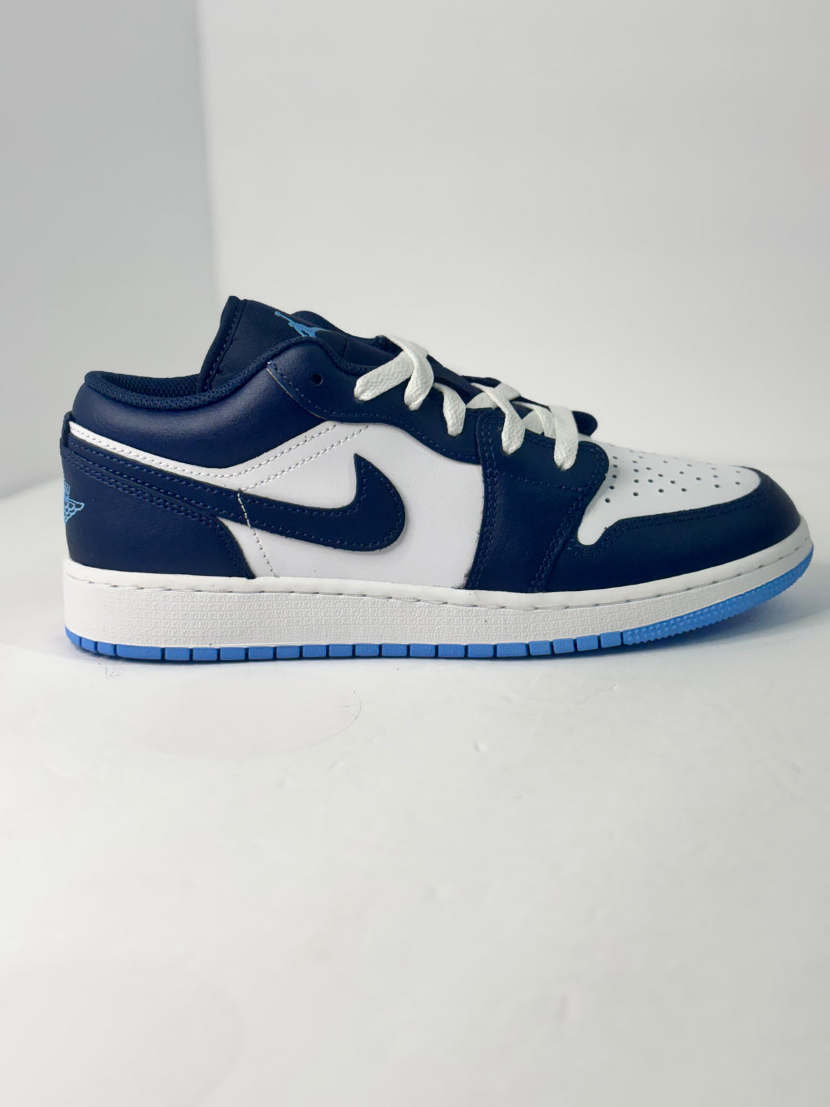 Jordan 1 Low Midnight Navy University Blue (GS)